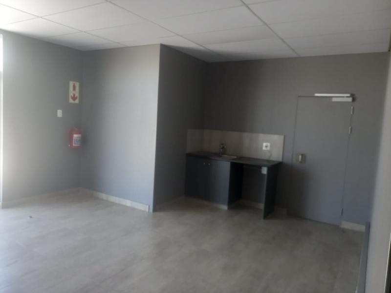To Let commercial Property for Rent in Fairview Eastern Cape